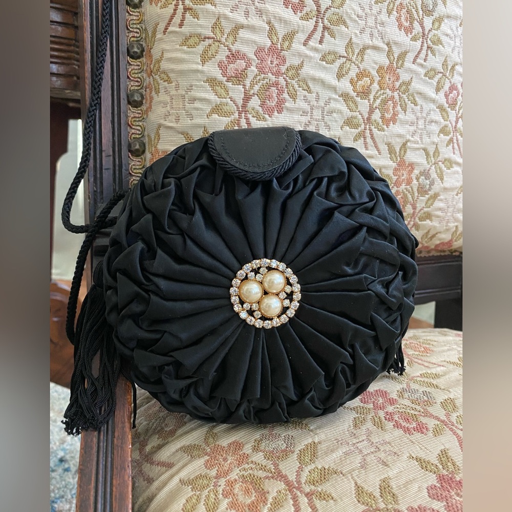 Dressy Round Black Purse with Pearl and Rhinstone Detail